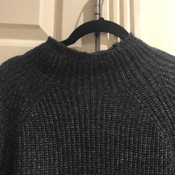Michael Kors sweater - Picture 3 of 3